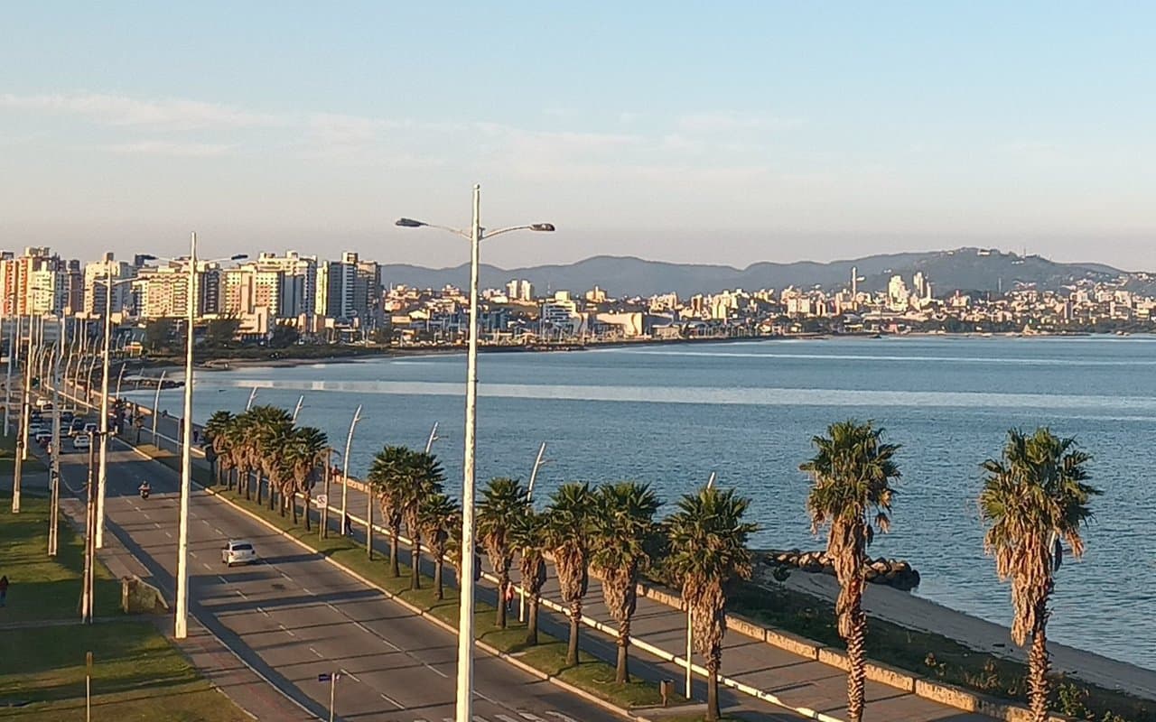 São José: Praia Comprida e a orla continental
